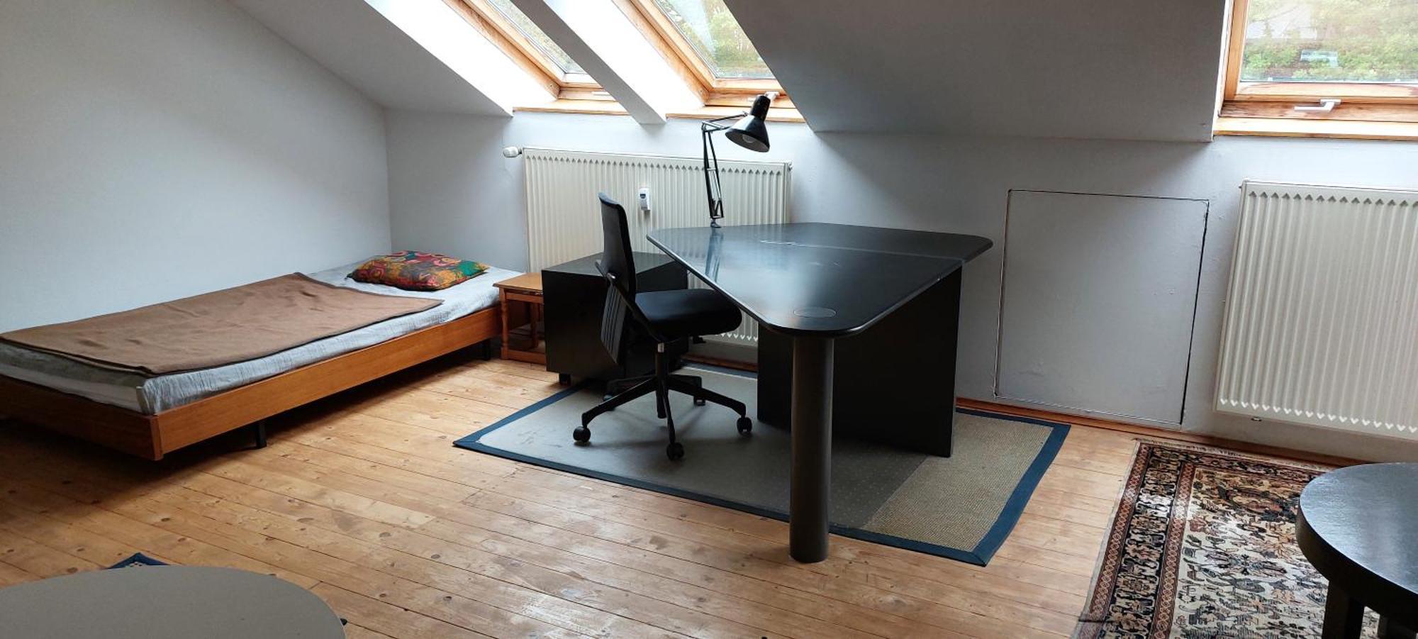 Helle Ruhige Zimmer Zu Vermieten Kassel Esterno foto